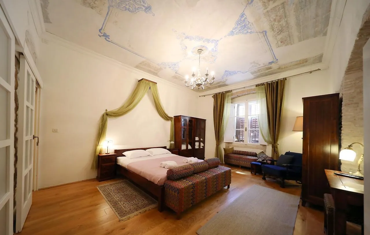 Central Apartments Integrated Hotel Zára Apartmanhotel