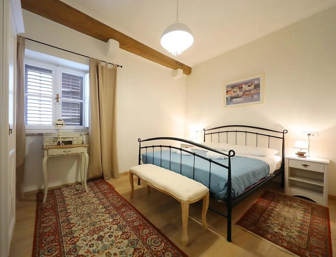 Apartmanhotel Central Apartments Integrated Hotel Zára